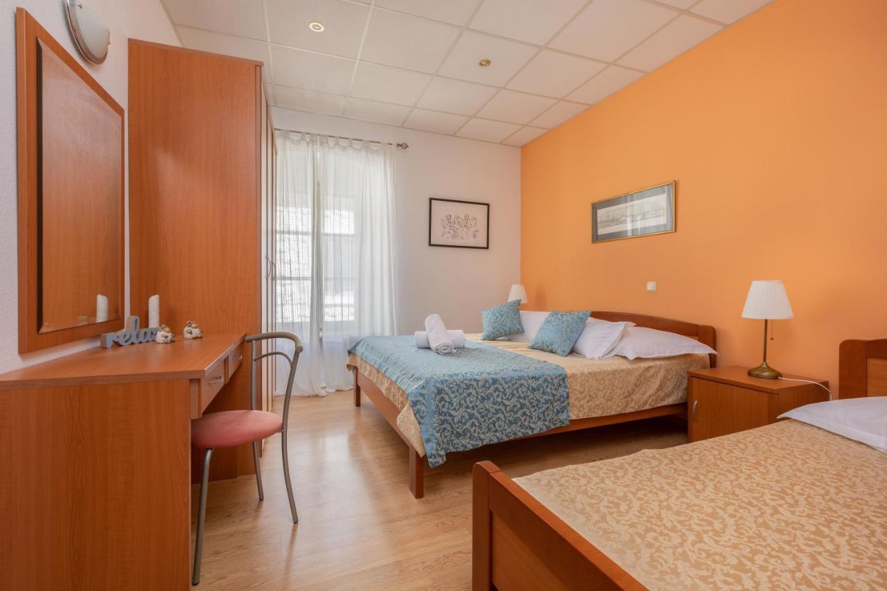 City Centar Apartments Makarska Ngoại thất bức ảnh